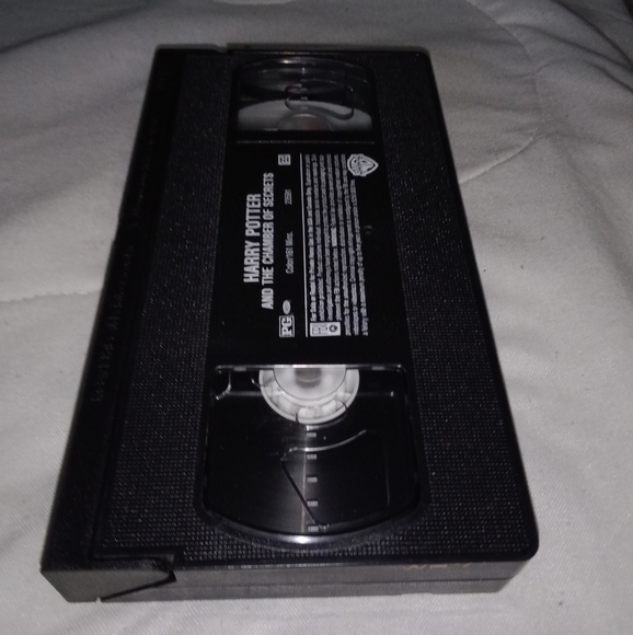 Harry Potter And The Chamber Of Secrets VHS Movie Cassette Tape 2003 - Picture 5 of 11